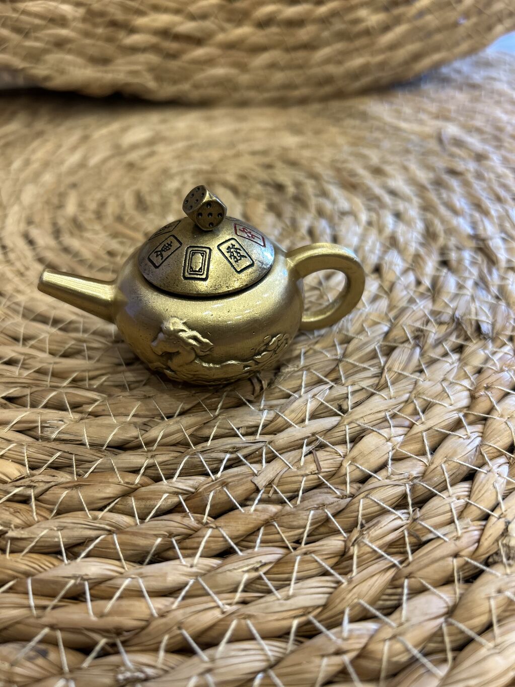 TETERA DE LA SUERTE FENG SHUI