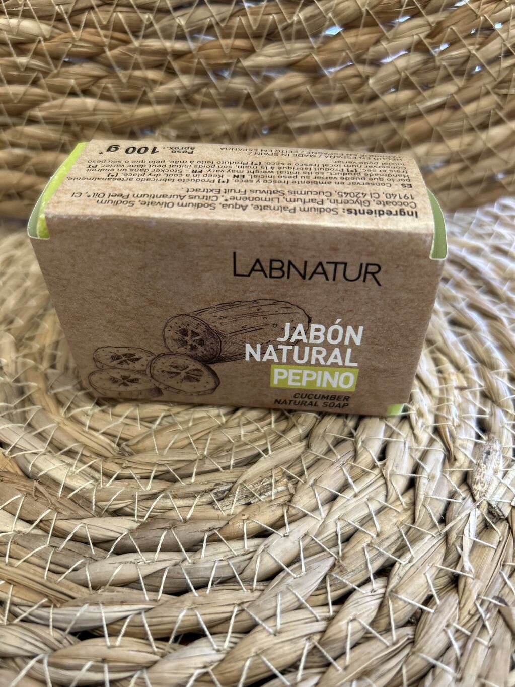 JABÓN ARTESANAL NATURAL DE PEPINO