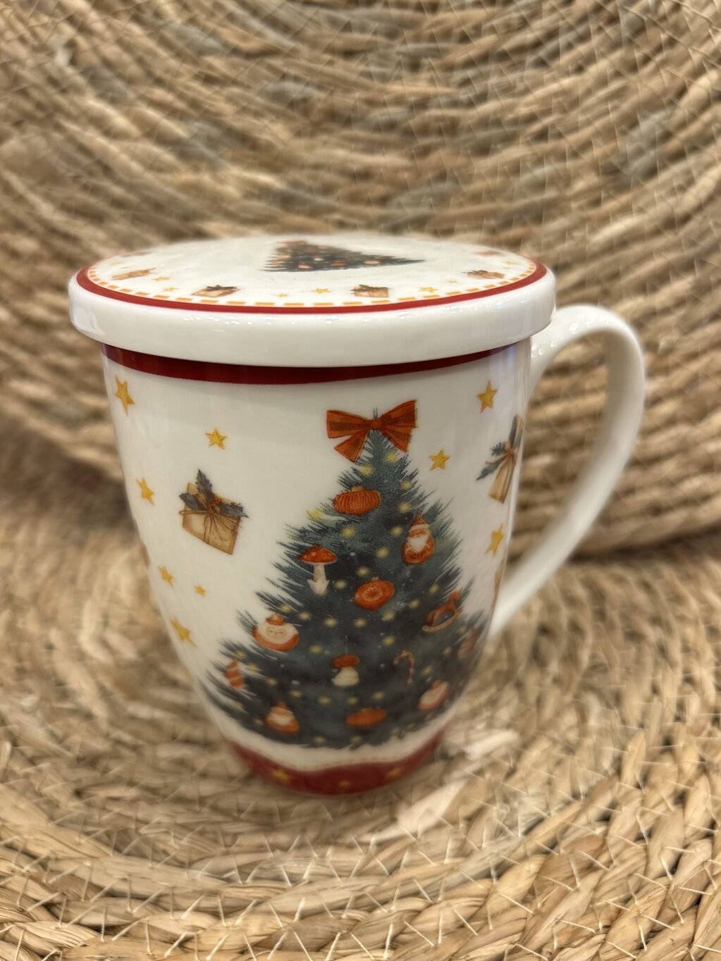 TAZA CHRISTMAS TREE CON FILTRO Y TAPA