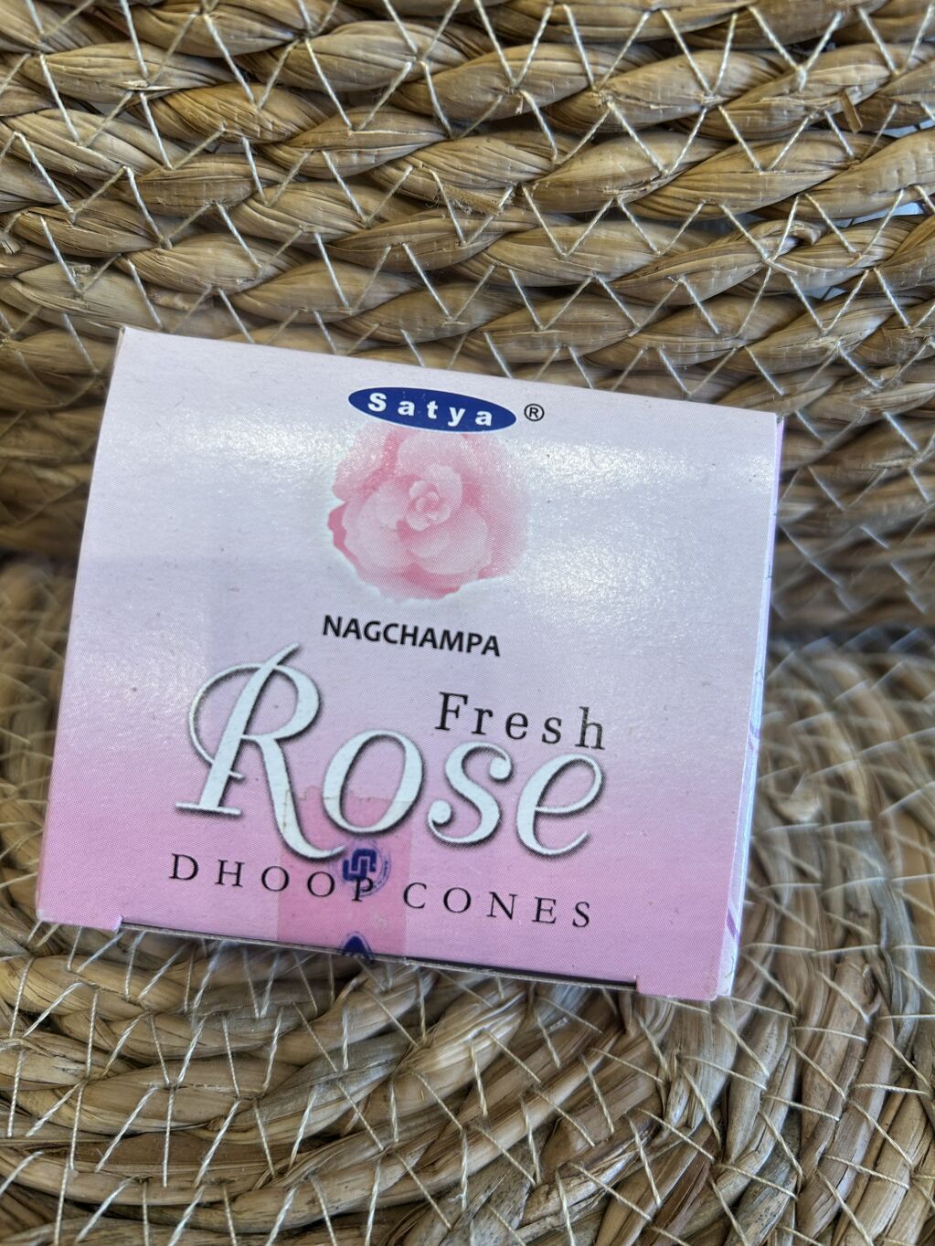INCIENSO EN CONOS SATYA FRESH ROSE