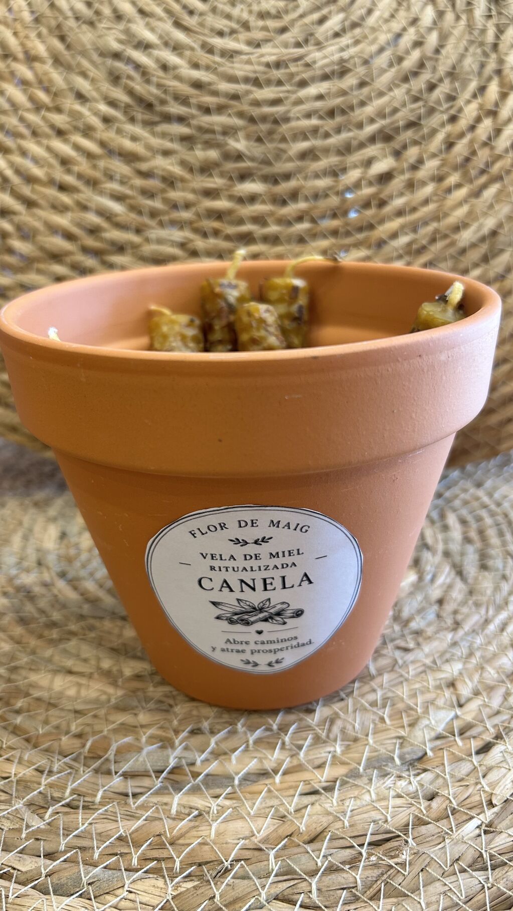 VELA DE MIEL CON CANELA