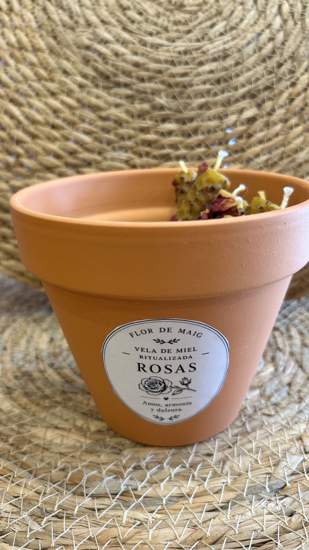 VELA DE MIEL CON ROSAS