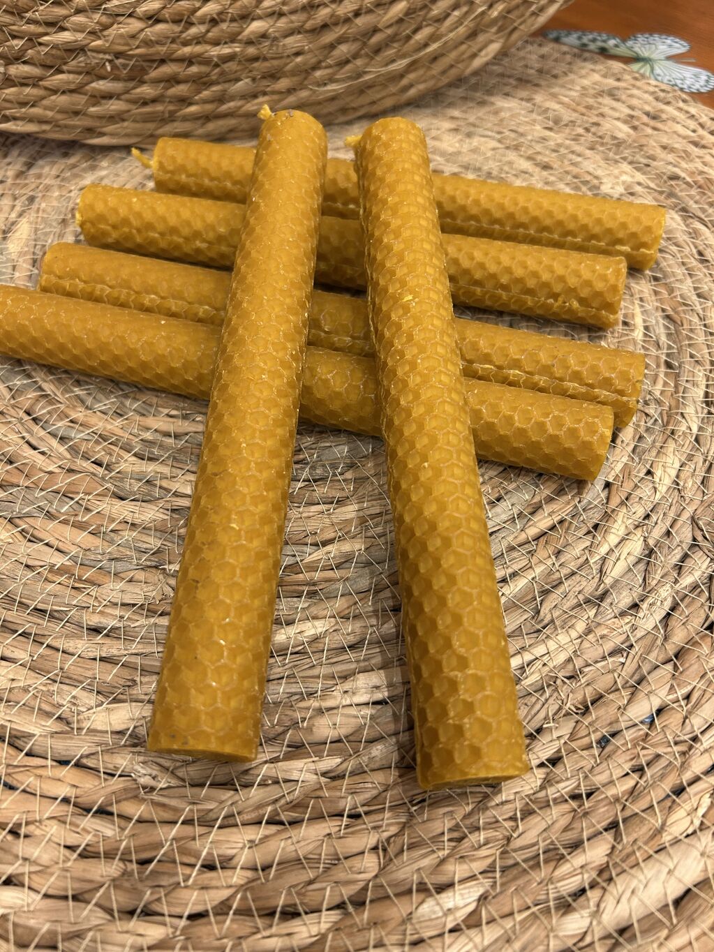 VELAS DE MIEL 2,5X20 CENTÍMETROS.