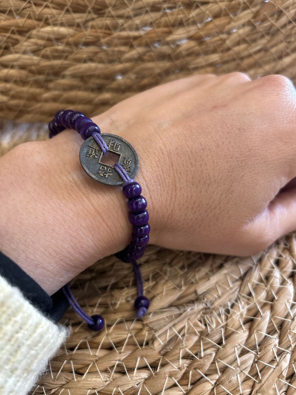 PULSERA FENG SHUI PÚRPURA – PODER Y SABIDURÍA INTERIOR