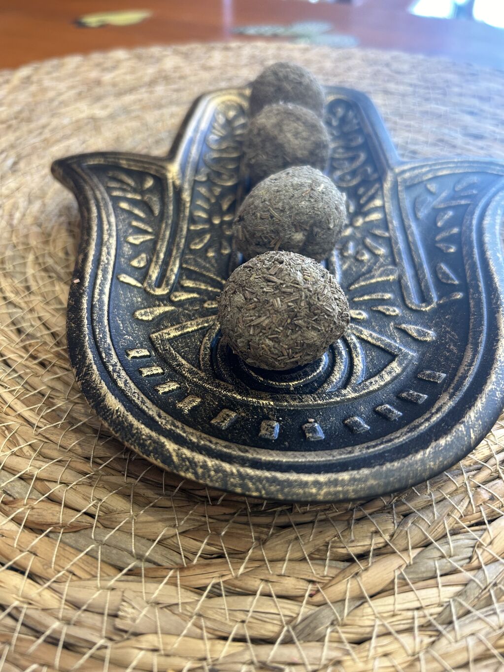 BOMBITA DEFUMACIÓN ACTIVADA ESTORAQUE - ALCANFOR SAGRADA MADRE