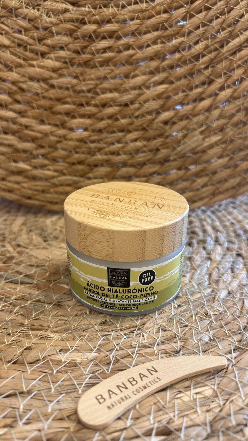 CREMA FACIAL ÁCIDO HIALURÓNICO BANBAN 50 ML
