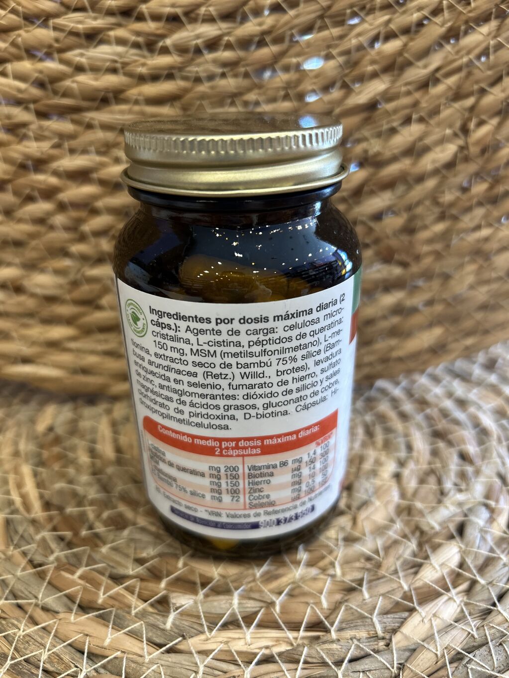 MEGA CABELLO Y UÑAS 1 UNIDAD