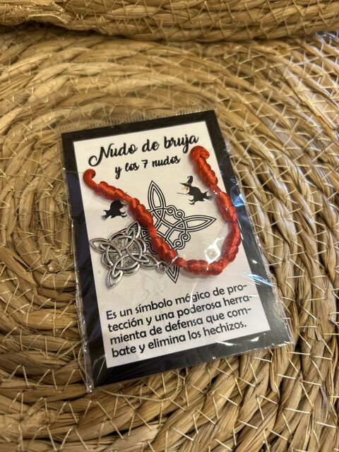 PULSERA NUDO DE BRUJA CON 7 NUDOS ROJA - img_2173.jpg