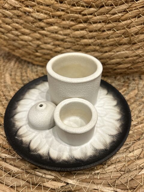 SOPORTE 3 EN 1 MANDALA BLANCO Y GRIS DE CERÁMICA PARA PALO SANTO, ATADOS E INCIENSO - img_2795.jpg