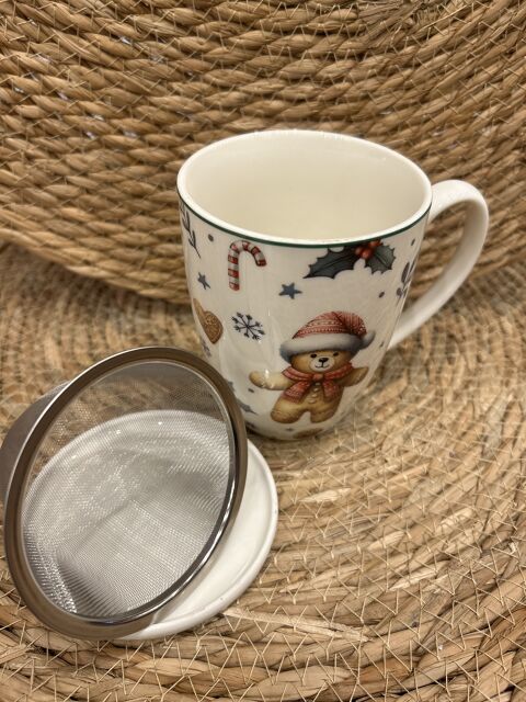 TAZA CHRISTMAS CUTIES CON FILTRO Y TAPA - img_2838.jpg