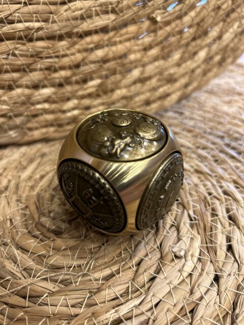 DADO GRANDE DE LA RIQUEZA FENG SHUI REDONDEADO - img_4358.jpg