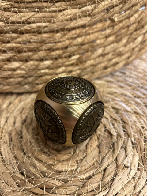 DADO GRANDE DE LA RIQUEZA FENG SHUI REDONDEADO - img_4359.jpg