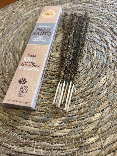 INCIENSO PALO SANTO CON COPAL SAGRADA MADRE - img_6001.jpg