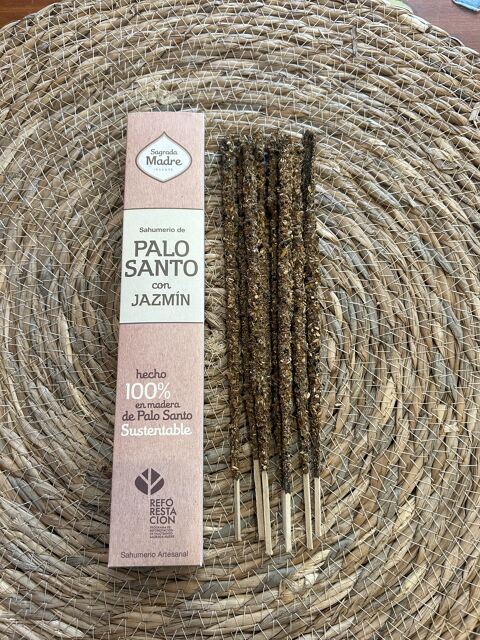 INCIENSO PALO SANTO CON JAZMÍN SAGRADA MADRE - img_6016.jpg