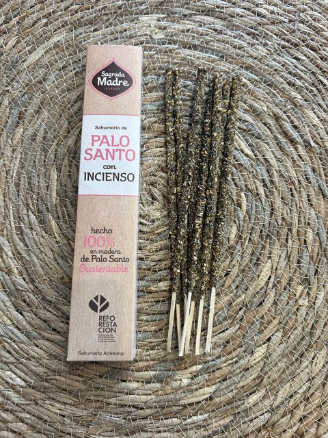 INCIENSO PALO SANTO CON INCIENSO SAGRADA MADRE - img_6024.jpg
