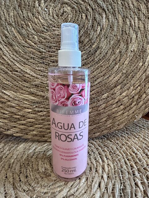 AGUA DE ROSAS - img_6244-74c16.jpg