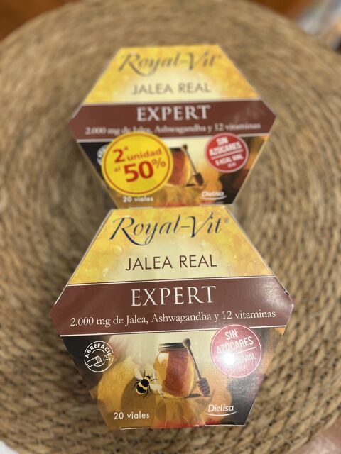 JALA REAL EXPERT ROYAL-VIT - img_7860.jpeg
